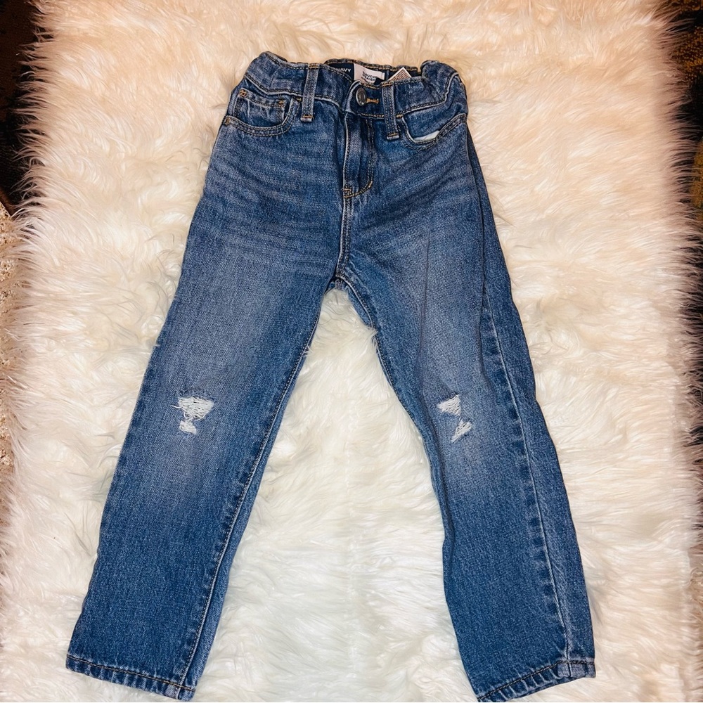 Toddler girl size 4T slouchy/straight leg jeans in excellent condition